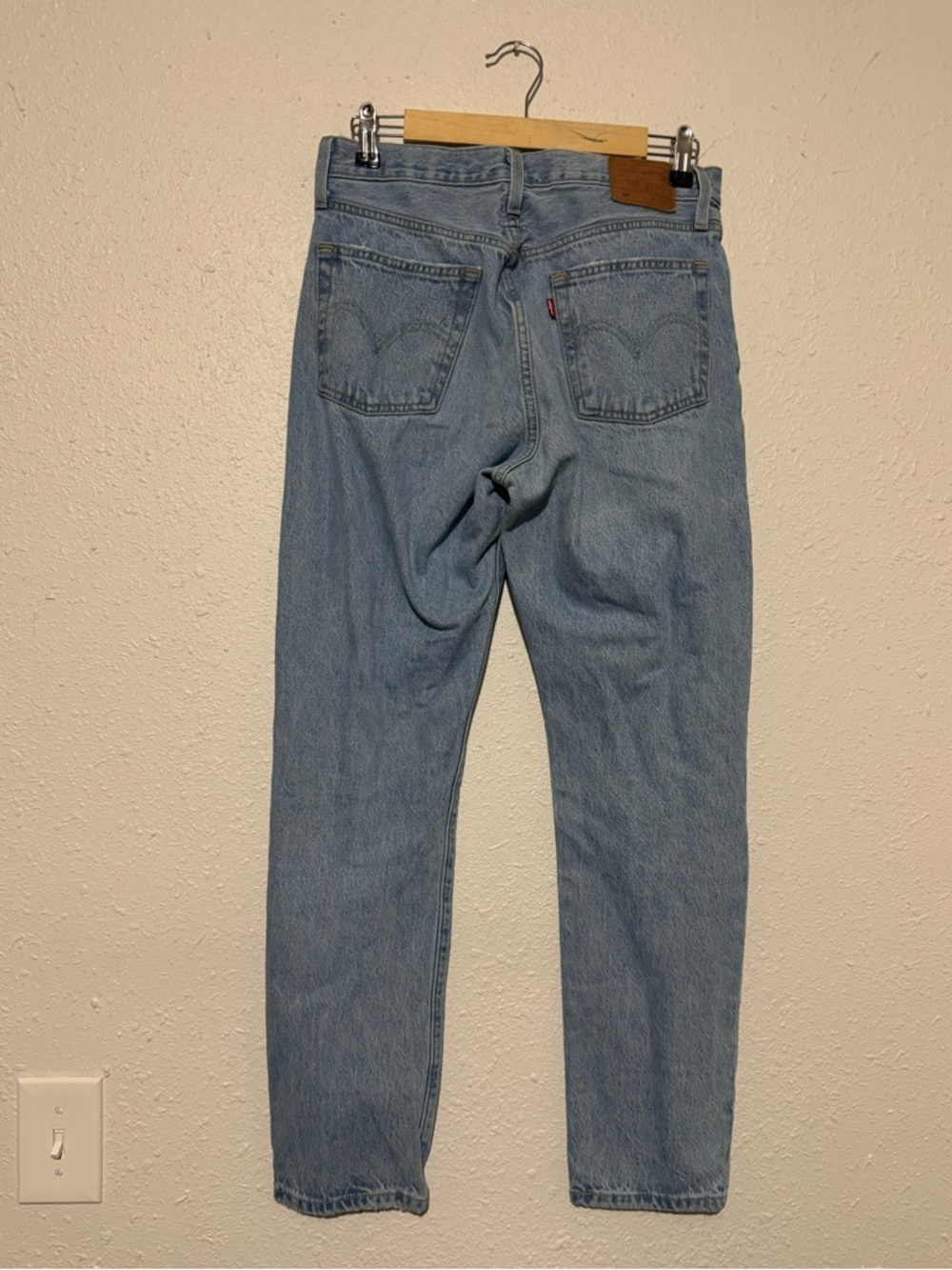 Levi’s 501 jeans 5 button fly light wash W28 L30